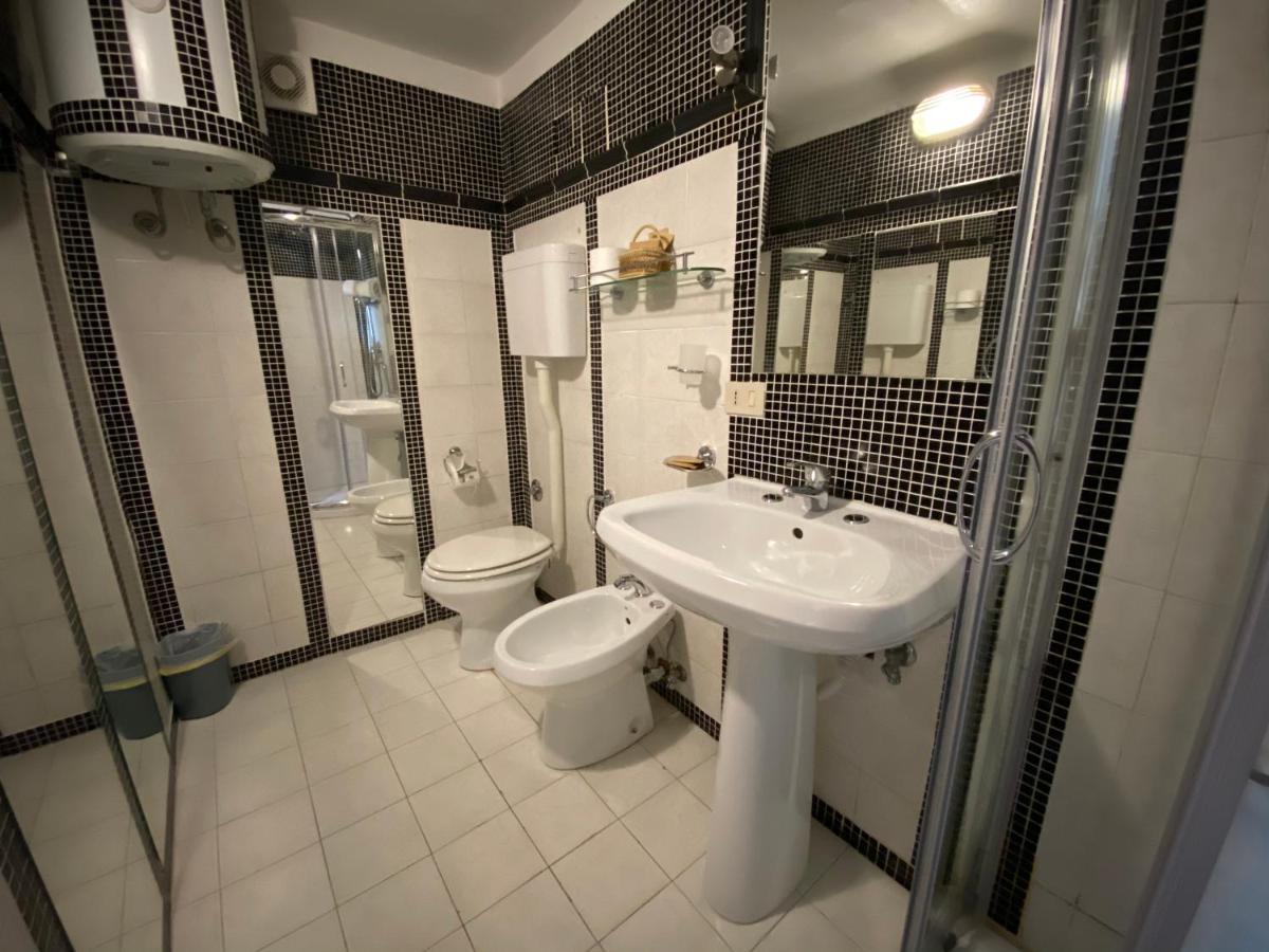 Villa Don Mimì Guarnaschelli la dependace Taormina Esterno foto