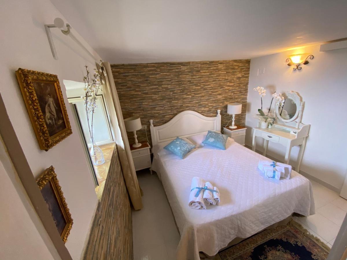 Villa Don Mimì Guarnaschelli la dependace Taormina Esterno foto