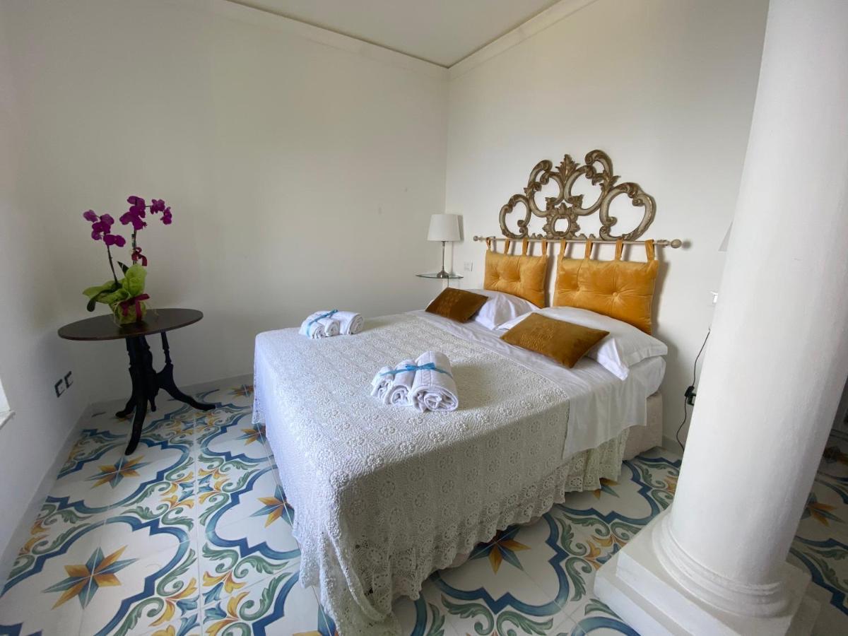 Villa Don Mimì Guarnaschelli la dependace Taormina Esterno foto